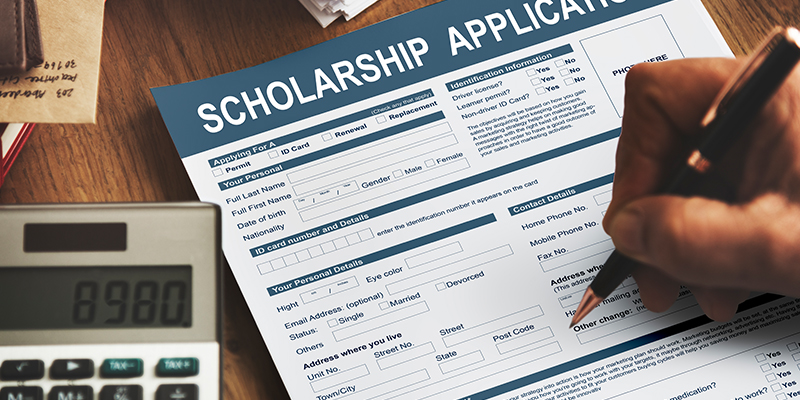 9 STUDY ABROAD SCHOLARSHIPS YOU SHOULD BE AWARE OF